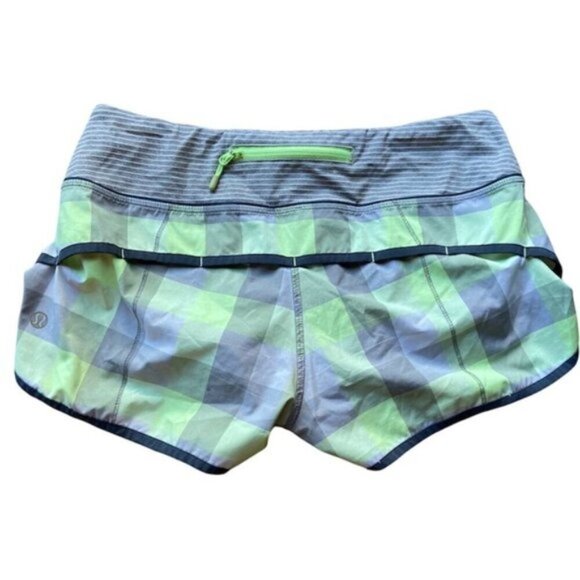 Rarer Lululemon Speed Short Checkmate - Faded Zap size 4 - Picture 2 of 6